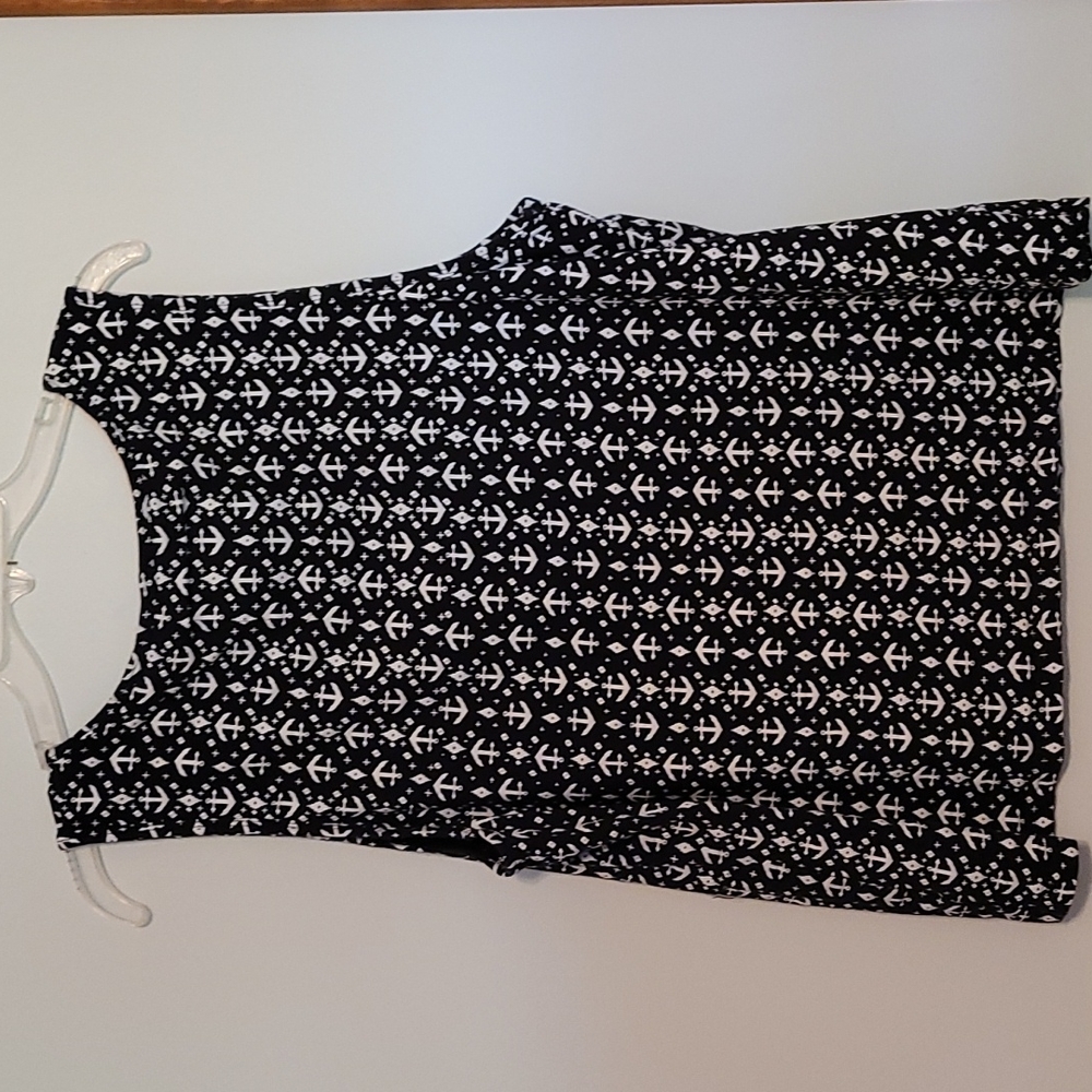 Broken Threads sleeveless top - Picture 3 of 3